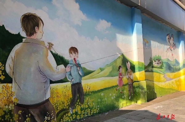 又多一處自拍網(wǎng)紅景點，中山大道80多幅大型彩色墻繪本月面世(圖1)