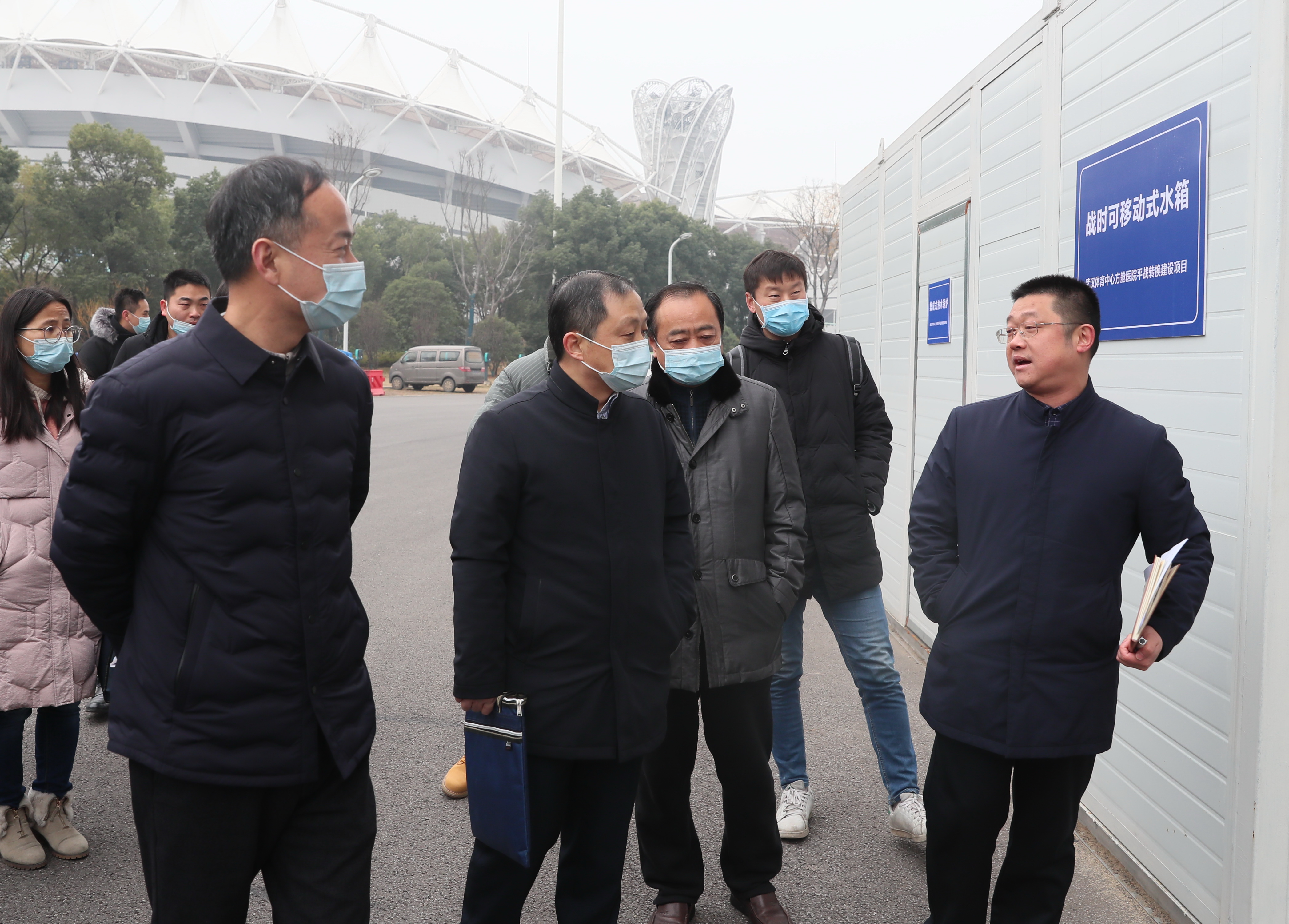 市紀委監委派駐市城建局紀檢監察組調研武漢體育中心平戰結合改造項目(圖3)