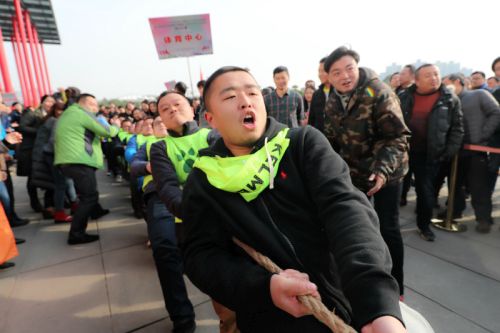 武漢體育中心衛冕全區拔河比賽冠軍(圖4)