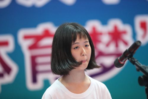 小學貧困學生看諶龍打球(圖7)