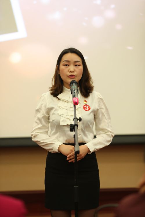 全區“迎軍運作貢獻”主題演講國企賽區決賽落幕   我公司尹夢玲李淑平喜獲第二名(圖3)